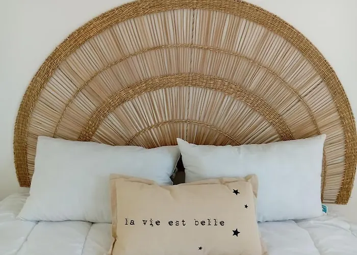 Le Paradis Secret Et Balneo Tatil Evi